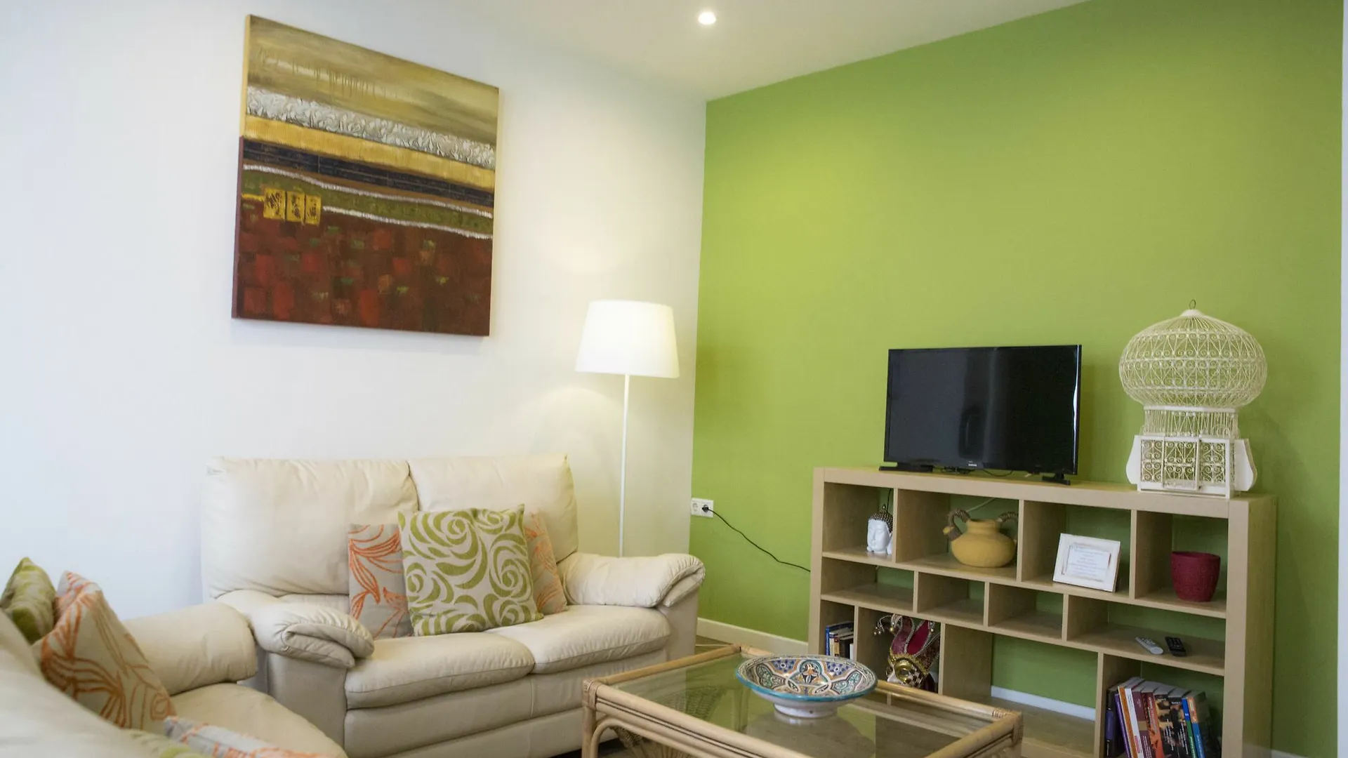 Sea & Wave Puerta Nueva Apartment Malaga Spain