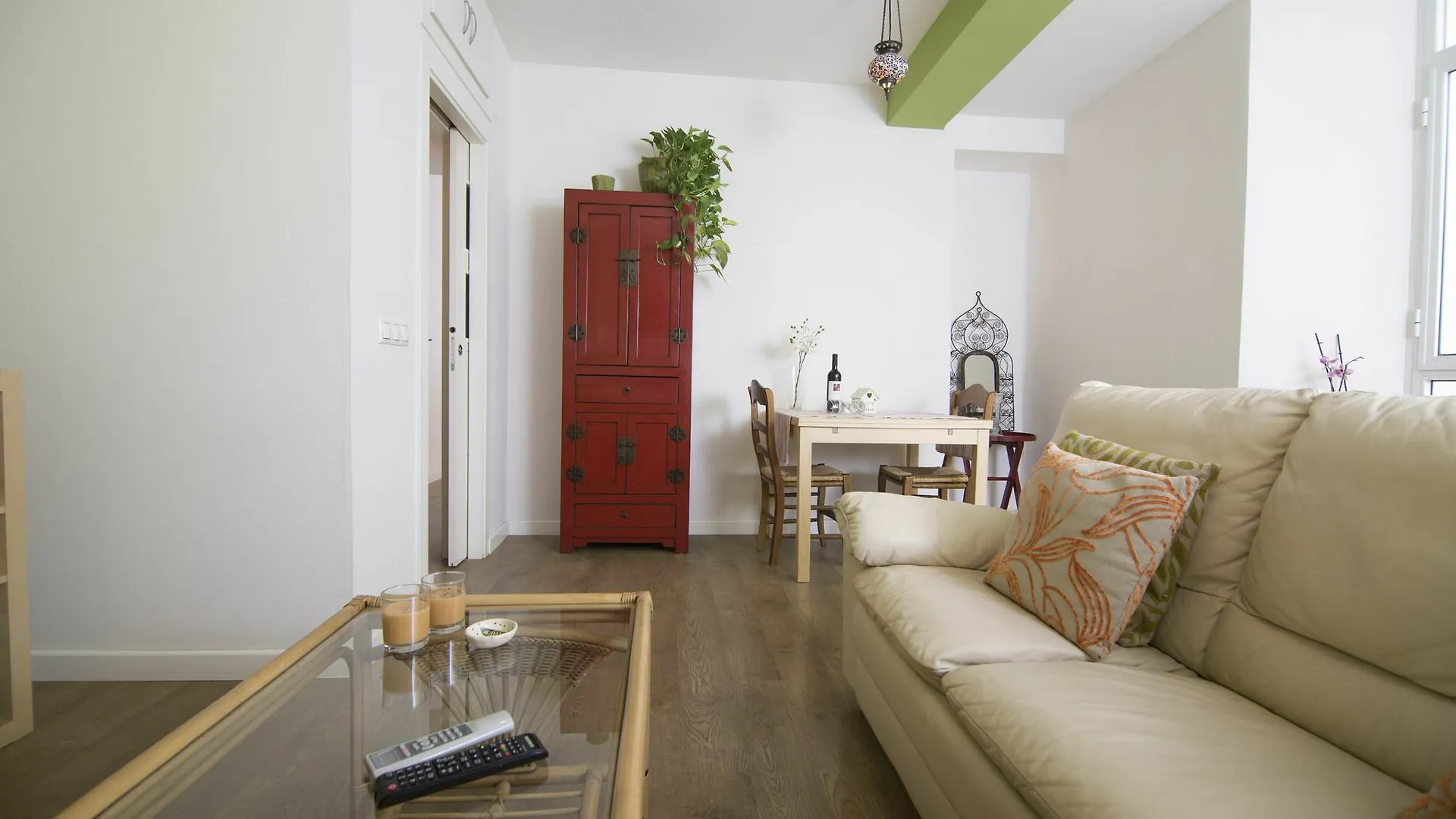 Sea & Wave Puerta Nueva Apartment Malaga 0*,